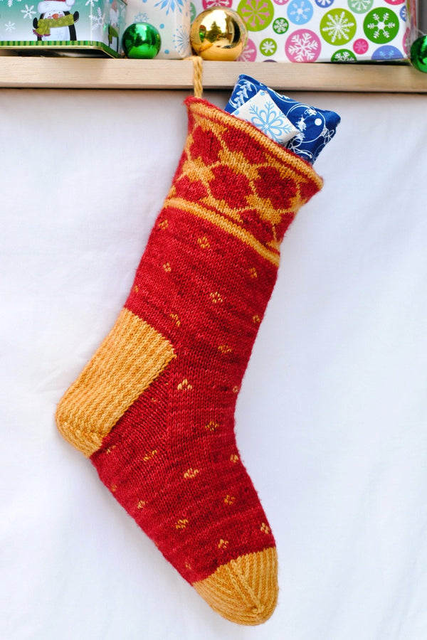 Argyle Christmas Stocking knitting pattern - Sweet Paprika Designs